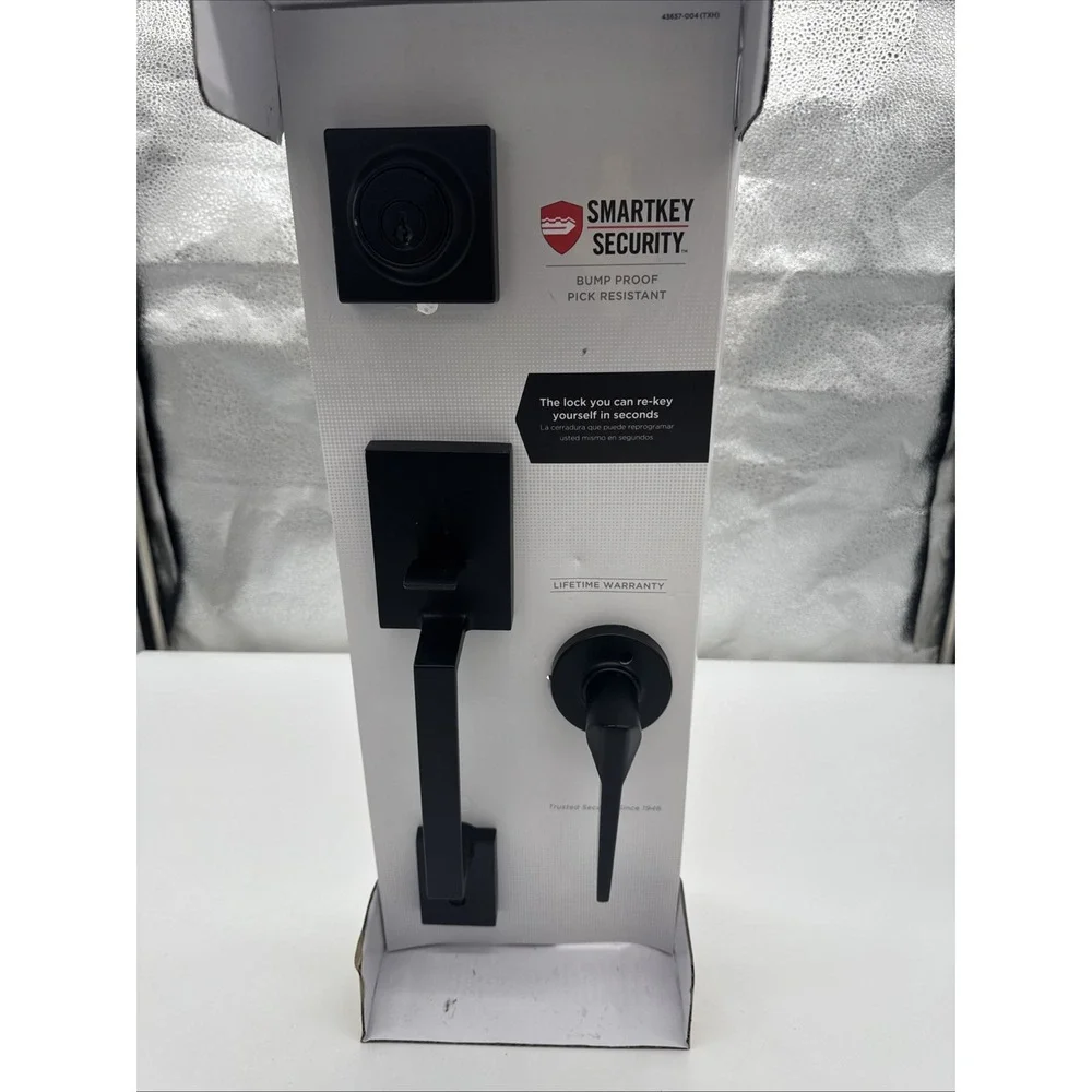 Kwikset Amador Front Entry HandleSet Hollis Lever Matte Black Deadbolt 96870-165